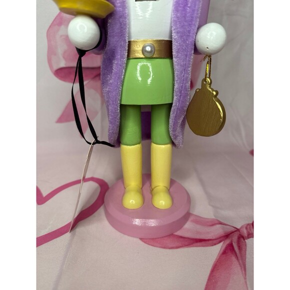 TOPHAT & TAIL mad Hatter Easter bunny nutcracker - Picture 4 of 7